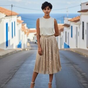 Ellen Tracy Cream A-Line Silk Skirt with Paisley Pattern Size 10